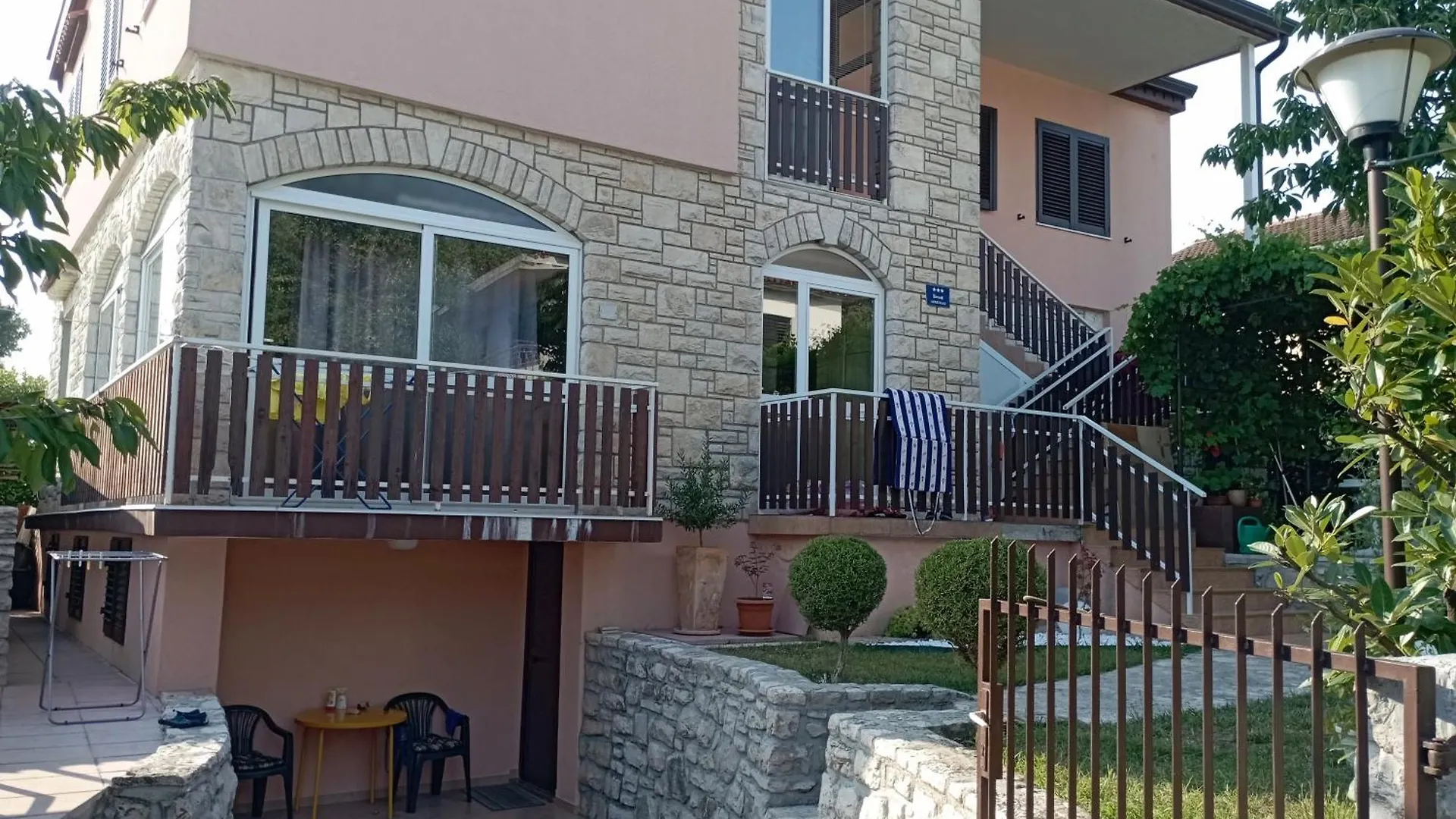 Apartman Sole Karigador
